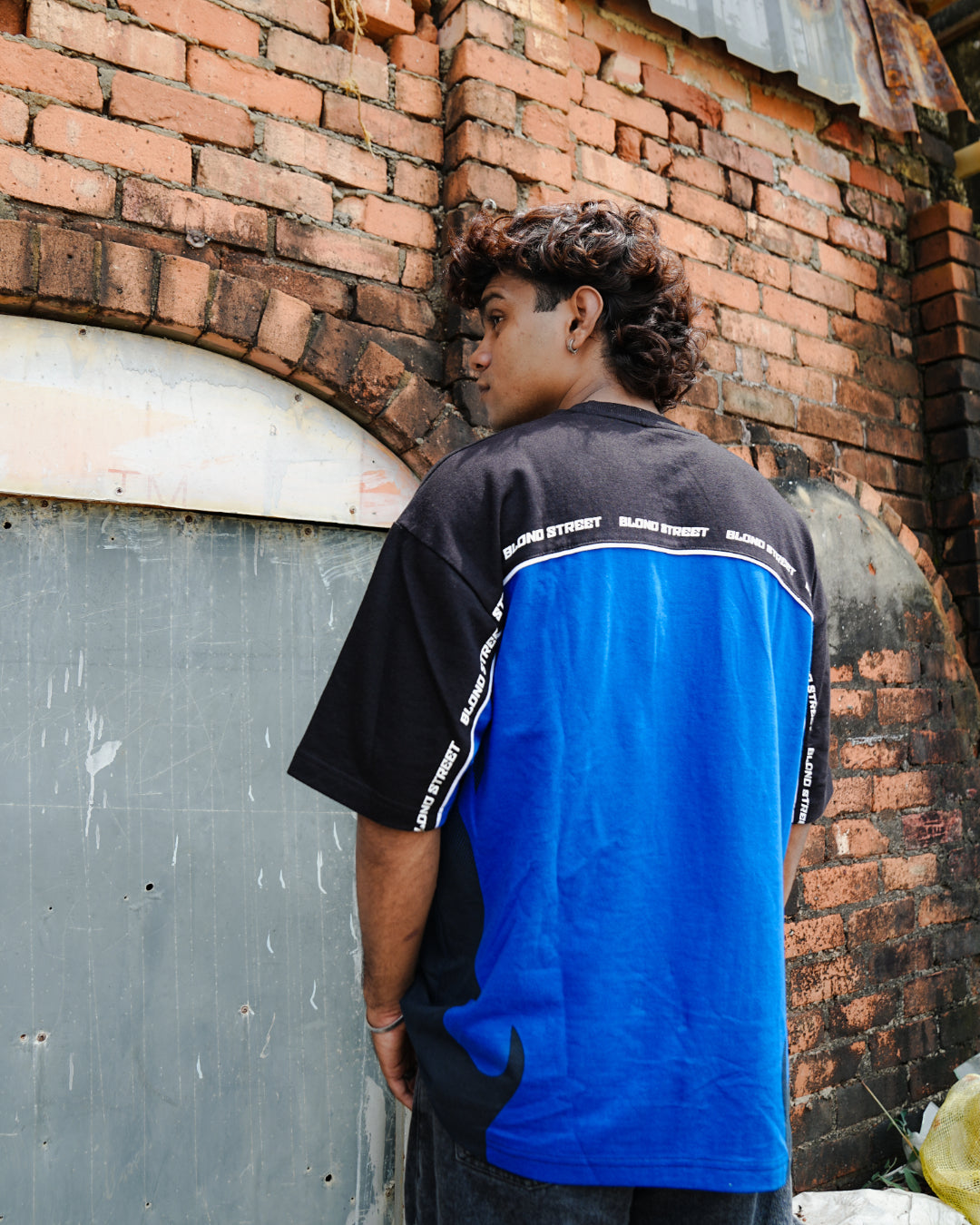 BLUE BLOND STREET T-SHIRT