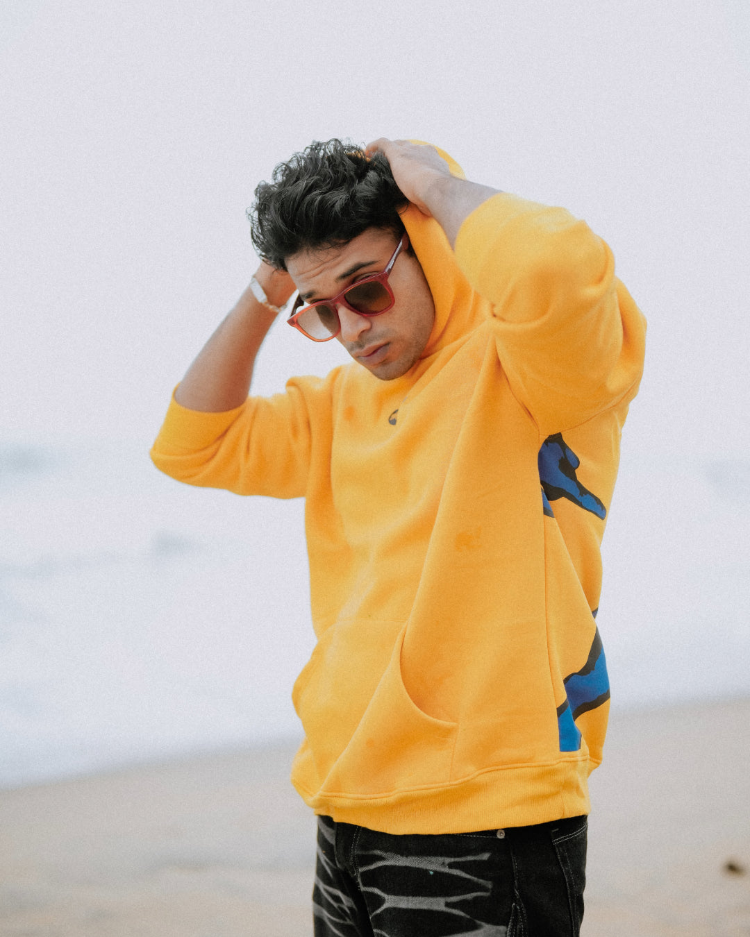 YELLOW OVERSIZED HOODIE